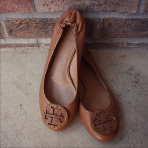 TORY BURCH Reva Pebbled Leather Flats EUC!!!